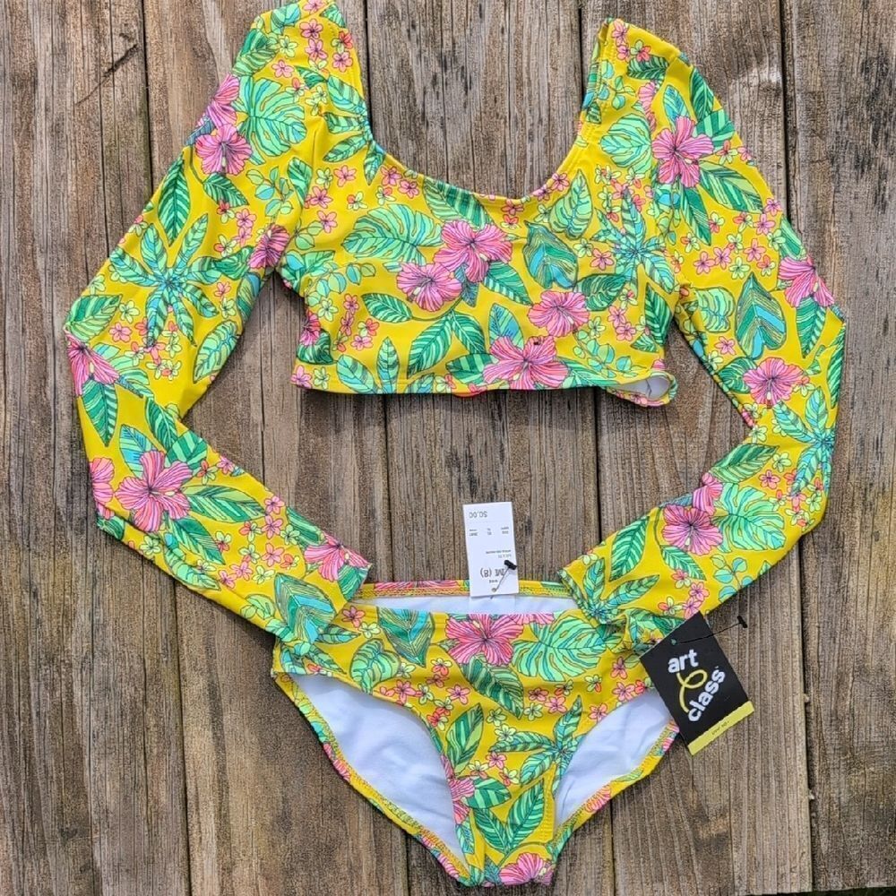 Art Class Size Medium (8) 2 Piece Long Sleeve Bathing Suit, NEW